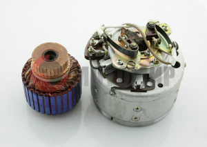 Генератор ИжЮп 6В новый Генератор ИжЮп 6В новый