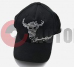 Бейсболка ELLE TORO(черн/бел.и вышивк.быка с боку) Бейсболка ELLE TORO(черн/бел.и вышивк.быка с боку)